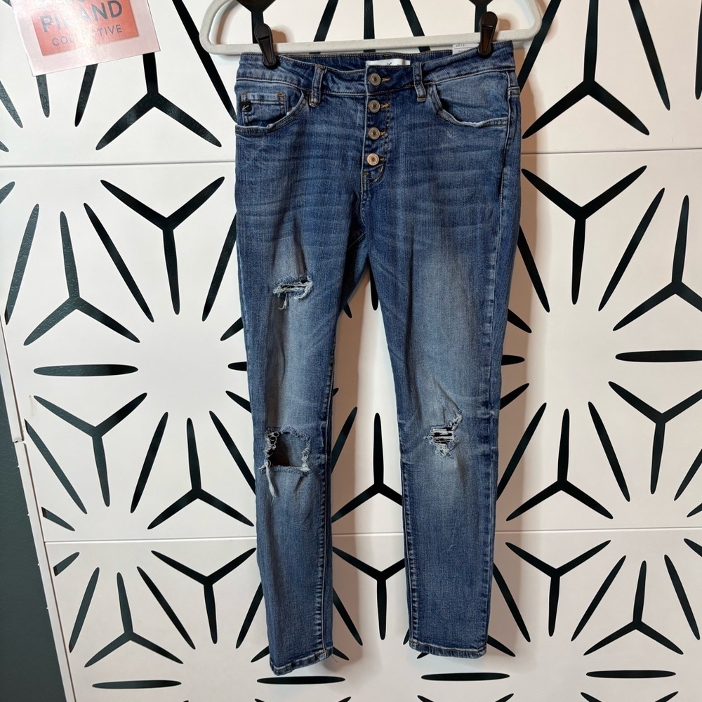 KanCan Button Fly Straight Jeans Distressed Women’s Size 27